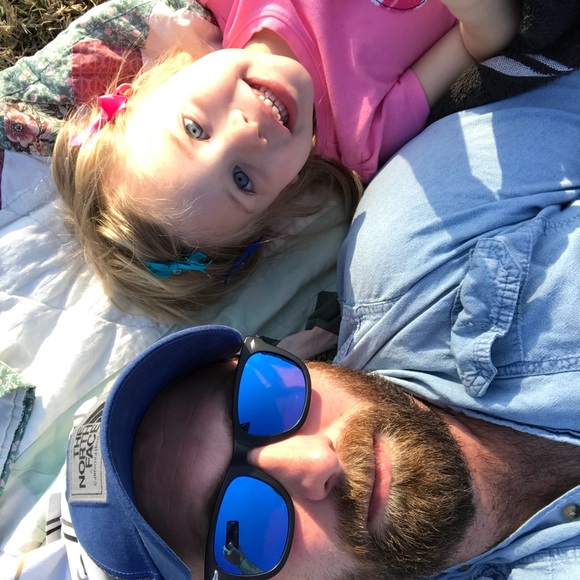 Meet your Posher, Sam - Picture 3 of 5